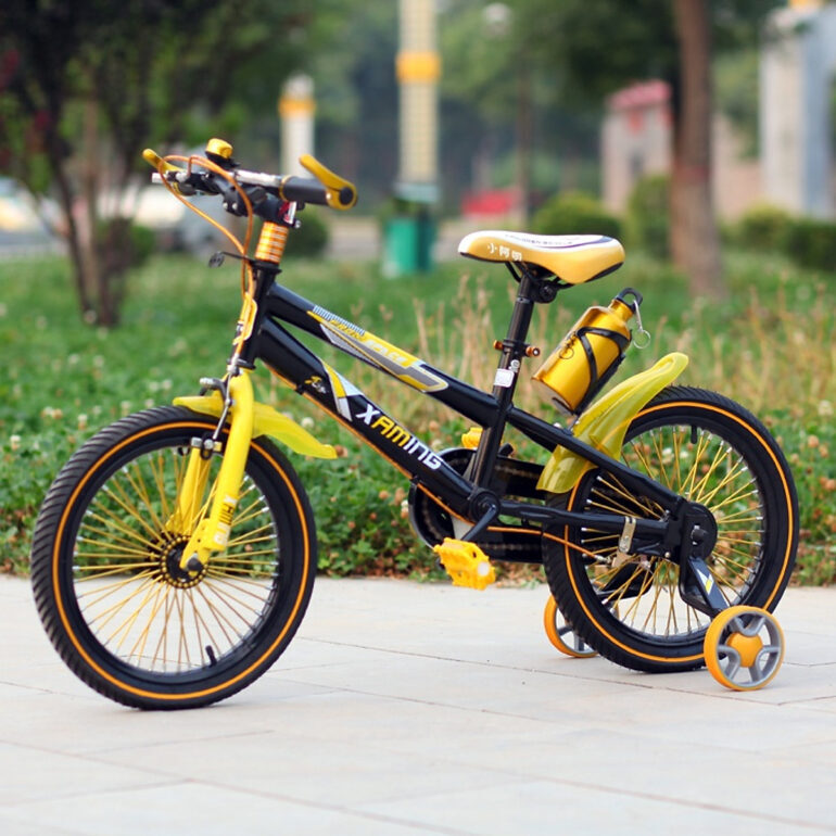 Xe đạp trẻ em là gì Các loại xe đạp cho trẻ em Mấy tuổi thì nên đi   Thegioididongcom